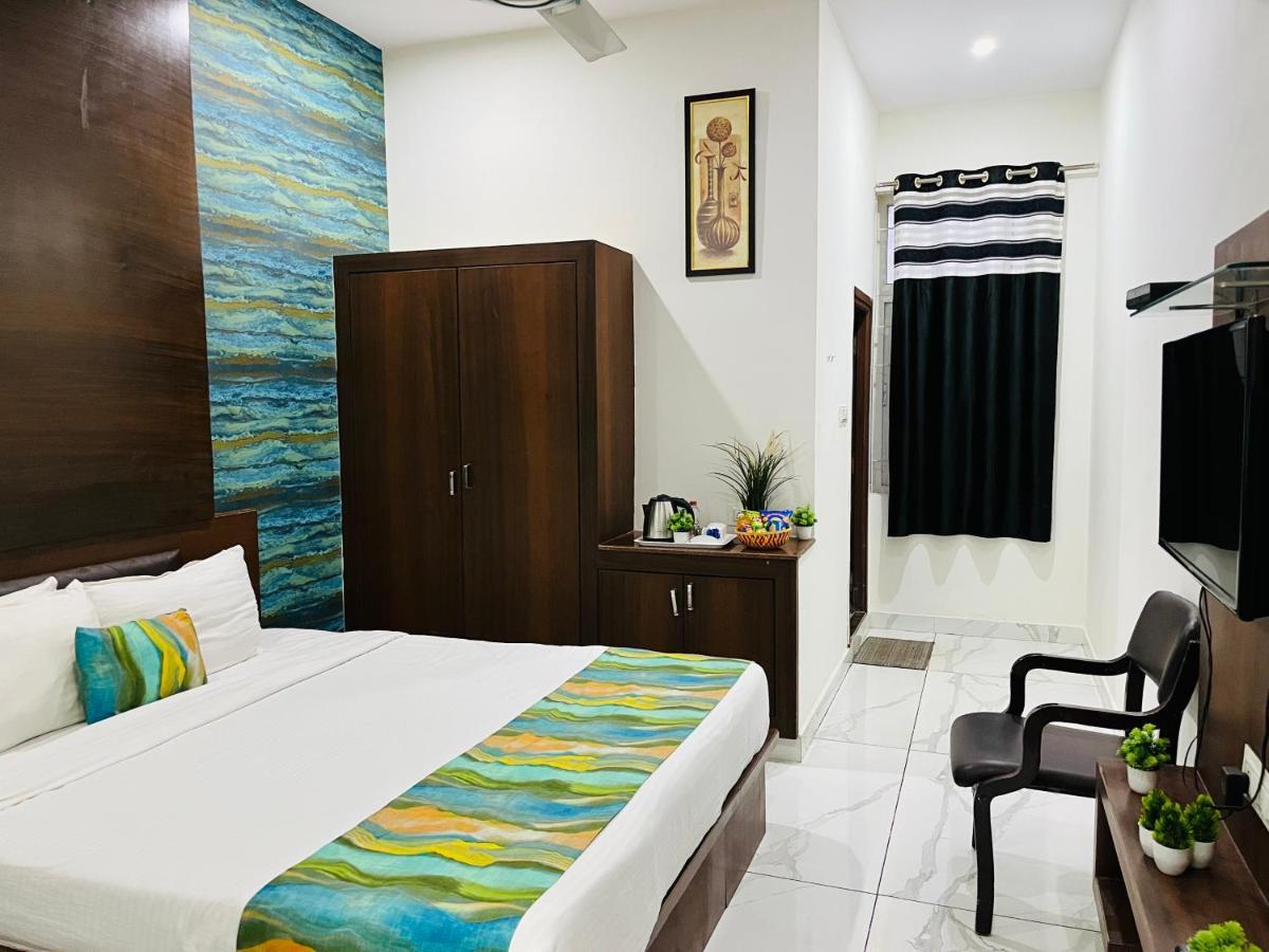 Hotel Plaza Hyderabad Airport Zone Shamshabad Exterior foto